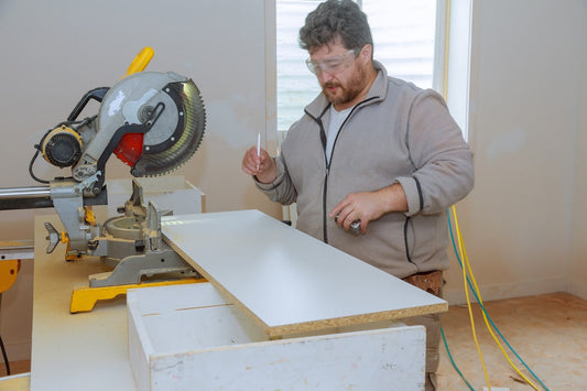 Cutting melamine with a carbide saw blade